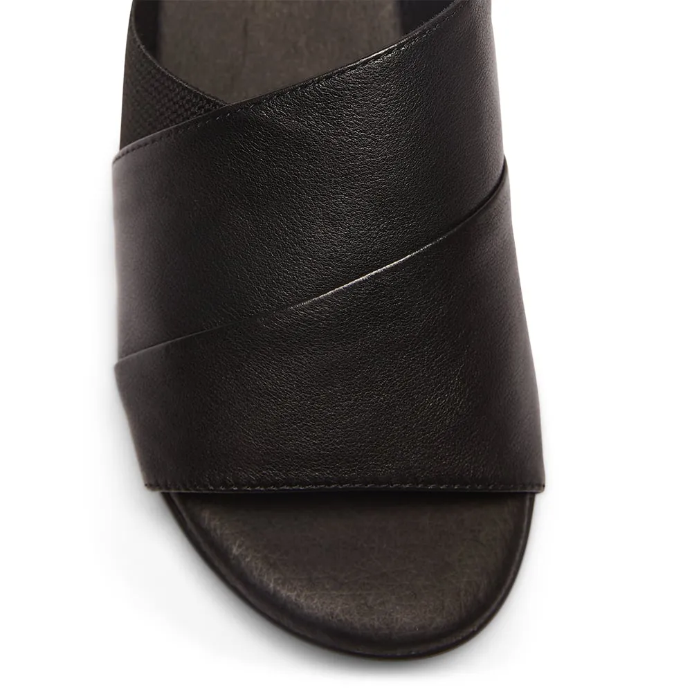 Eclipse Sandal in Black Leather