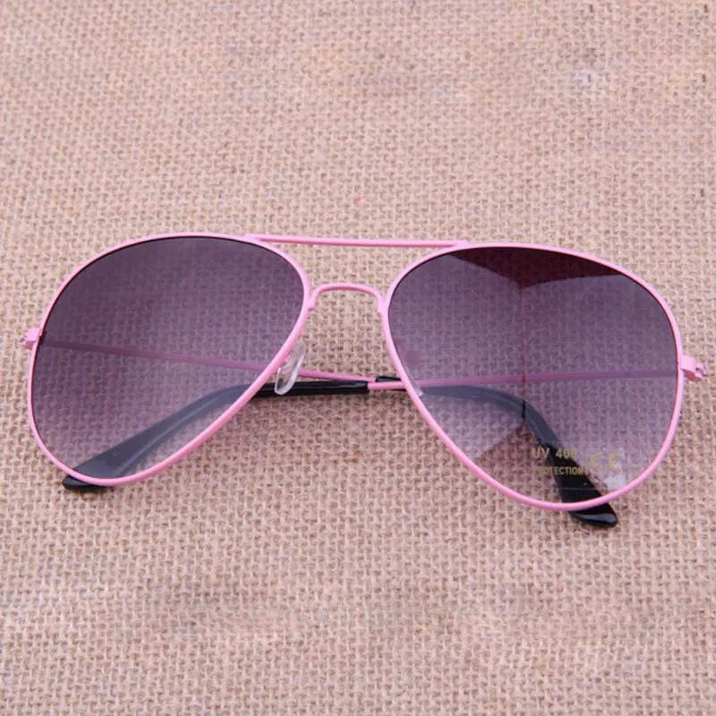 Gafas de sol Classic Sun glasses Vintage Metal frame Sunglasses Men Women Stylish Bat Mirror Eyewear